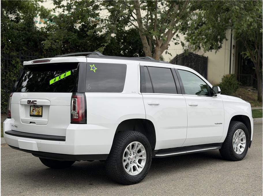 2020 GMC Yukon SLT - Photo 10