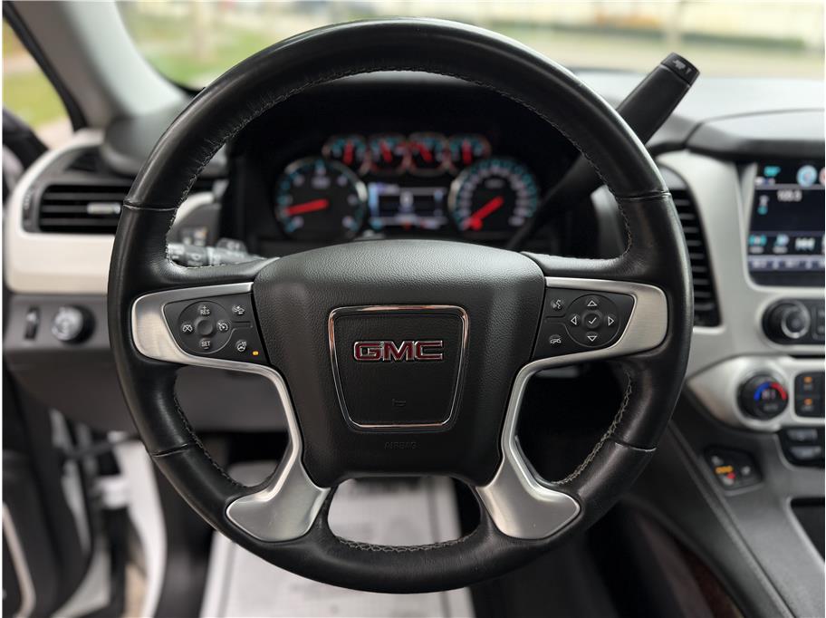 2020 GMC Yukon SLT - Photo 14