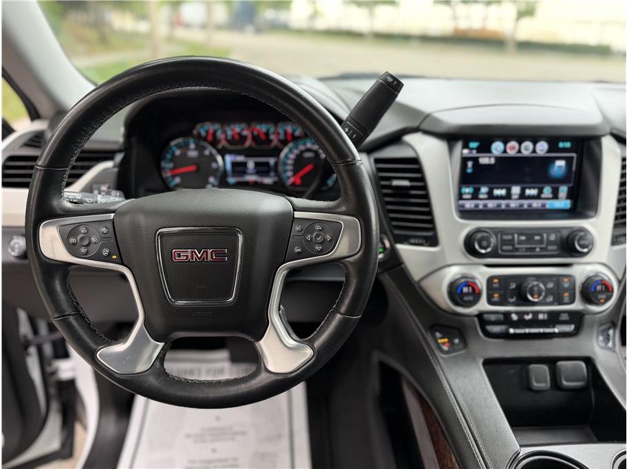 2020 GMC Yukon SLT - Photo 15