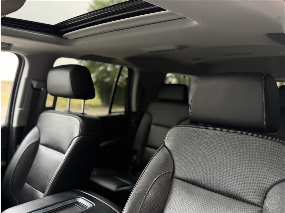 2020 GMC Yukon SLT - Photo 16