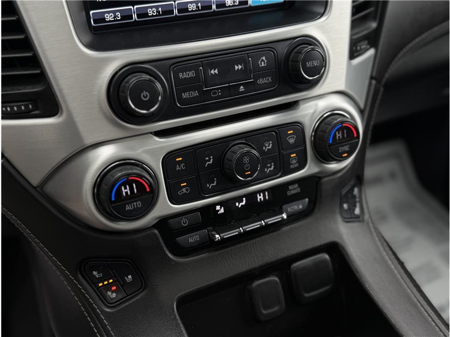 2020 GMC Yukon SLT - Photo 18