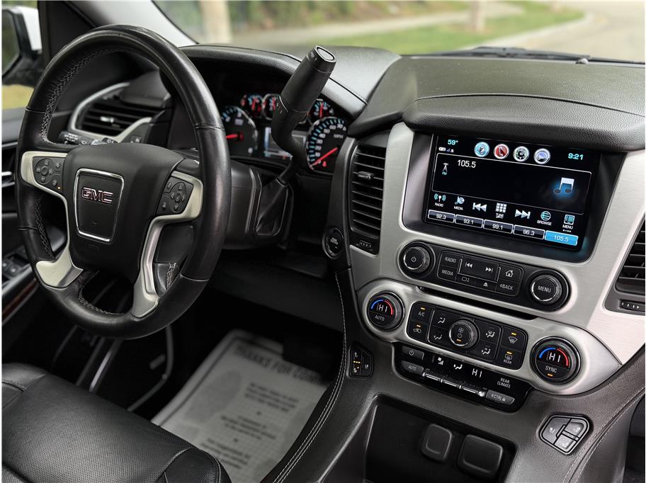 2020 GMC Yukon SLT - Photo 29