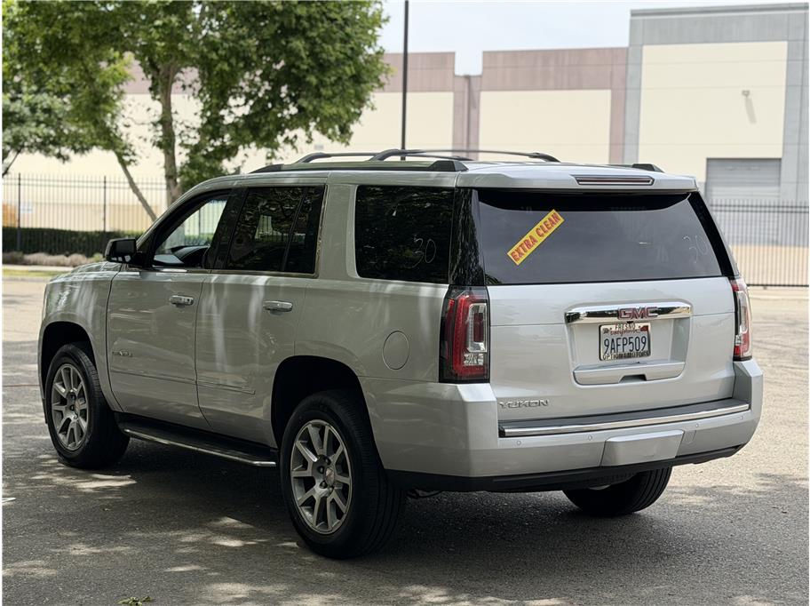 2018 GMC Yukon Denali - Photo 8