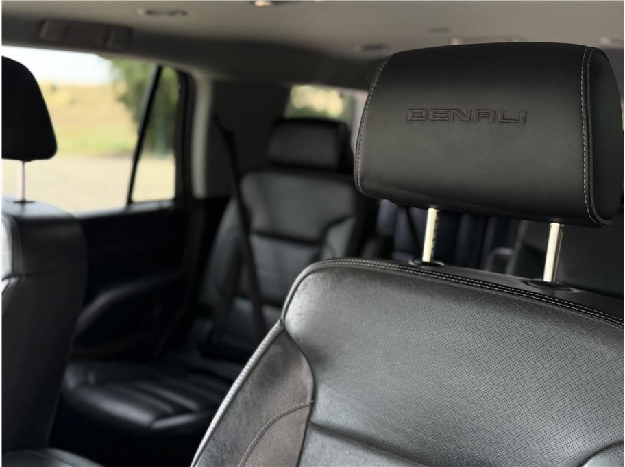 2018 GMC Yukon Denali - Photo 9