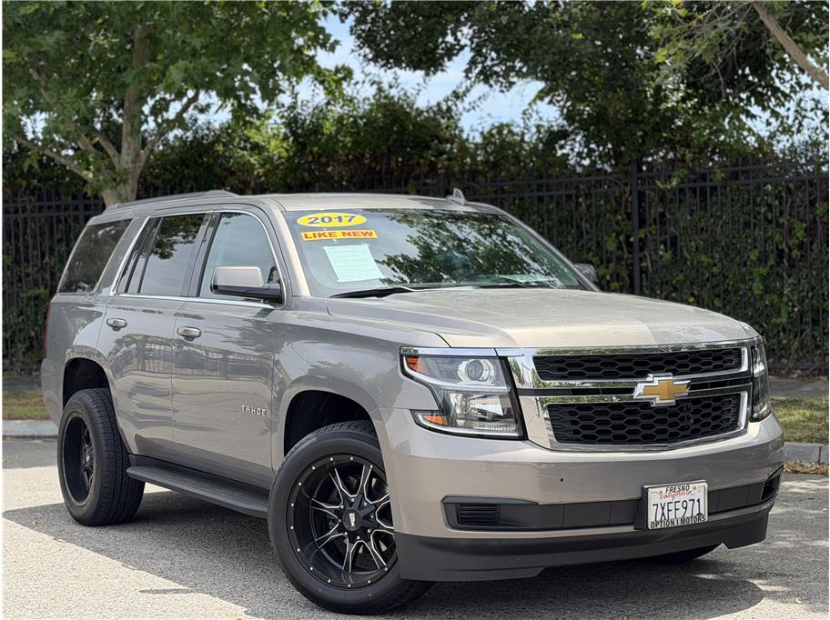 2017 Chevrolet Tahoe 4WD LS's photo