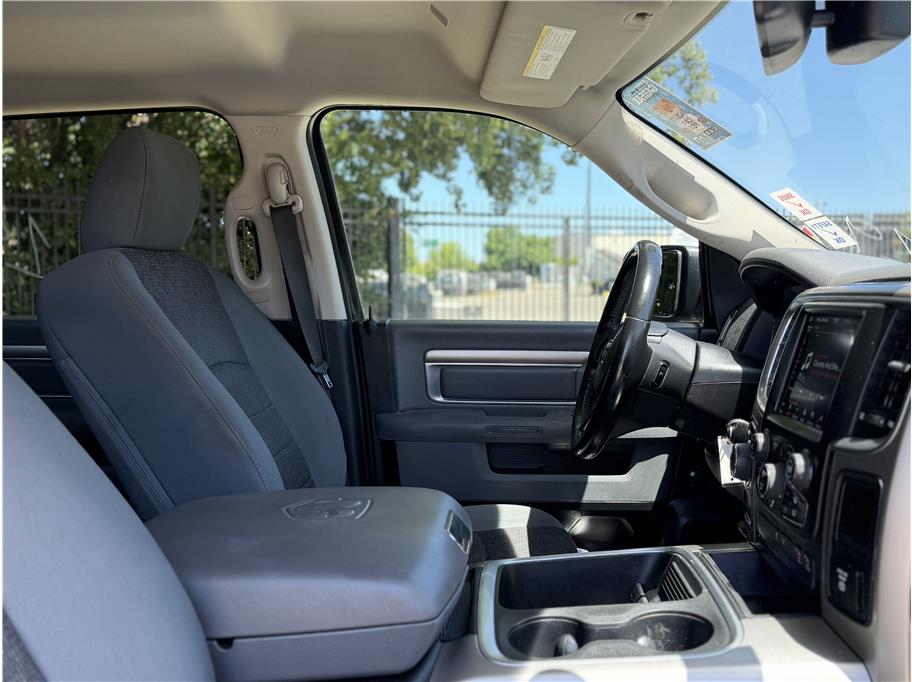 2018 RAM Ram 1500 Pickup Big Horn - Photo 17