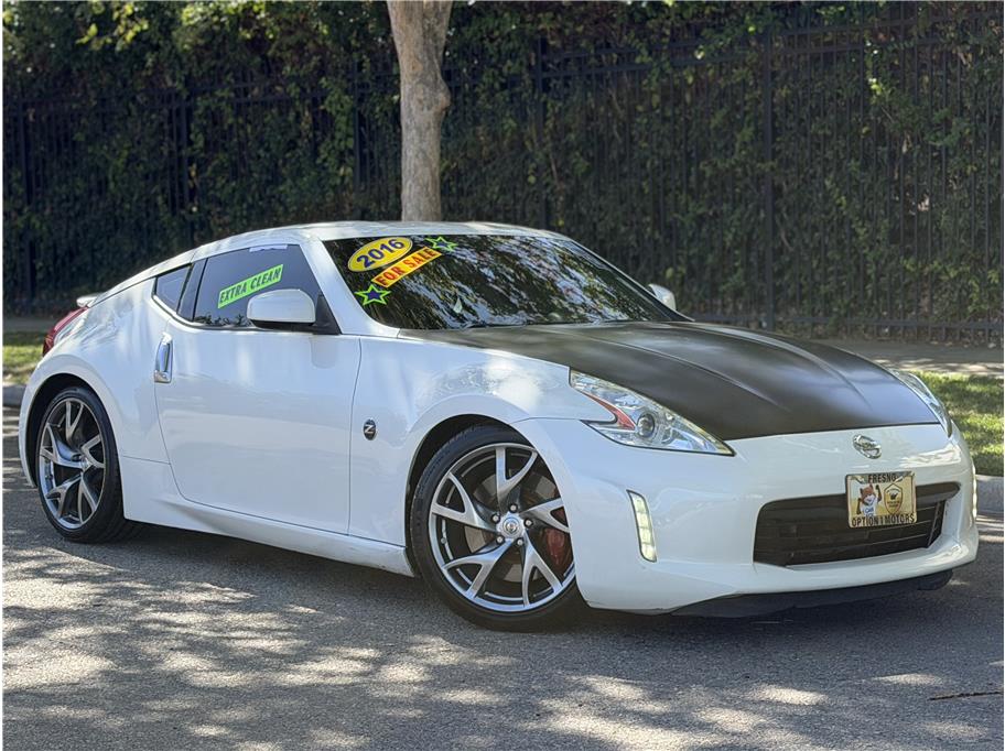 2016 Nissan 370Z Coupe Sport 7A/T's photo