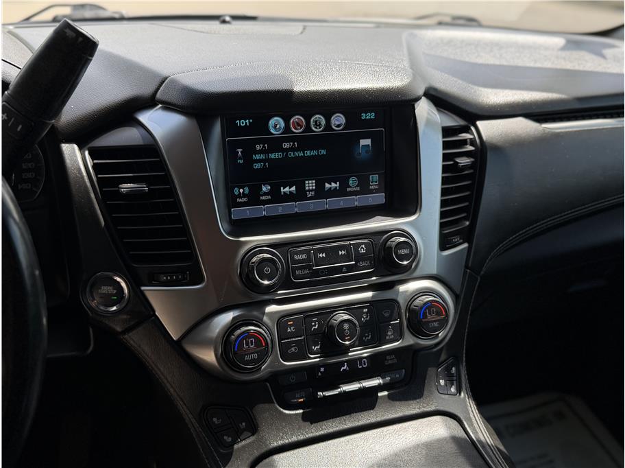 2017 Chevrolet Tahoe Premier - Photo 11