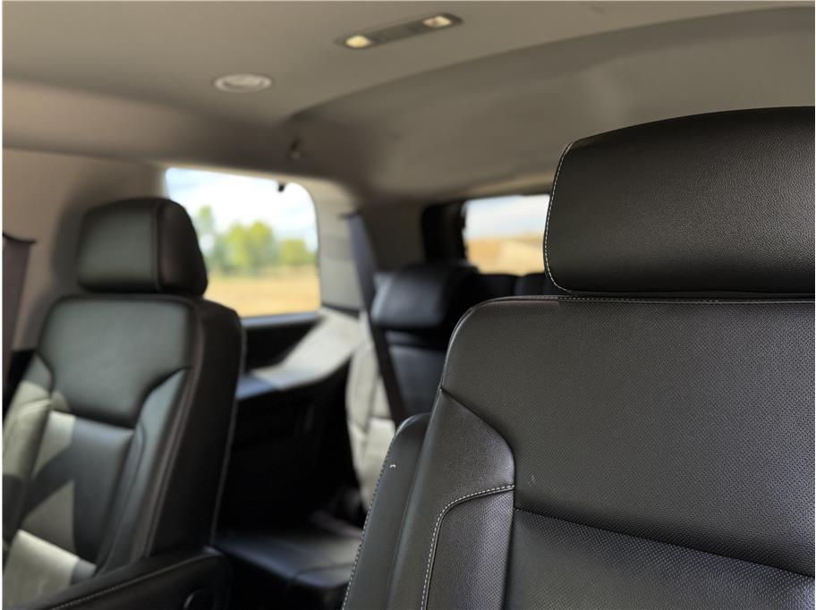 2017 Chevrolet Tahoe Premier - Photo 14