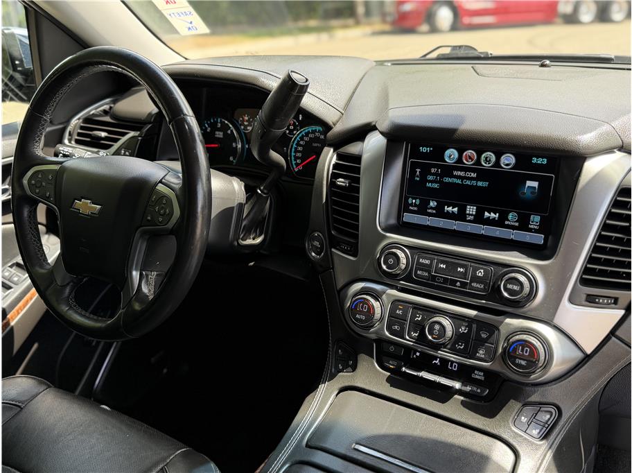 2017 Chevrolet Tahoe Premier - Photo 17