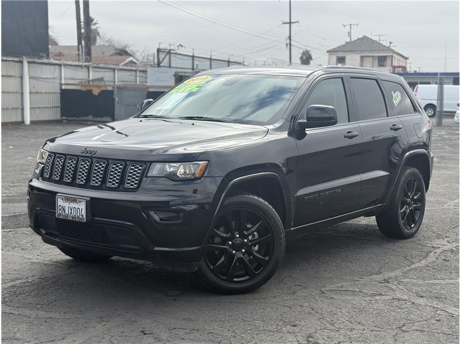 2019 Jeep Grand Cherokee Altitude's photo