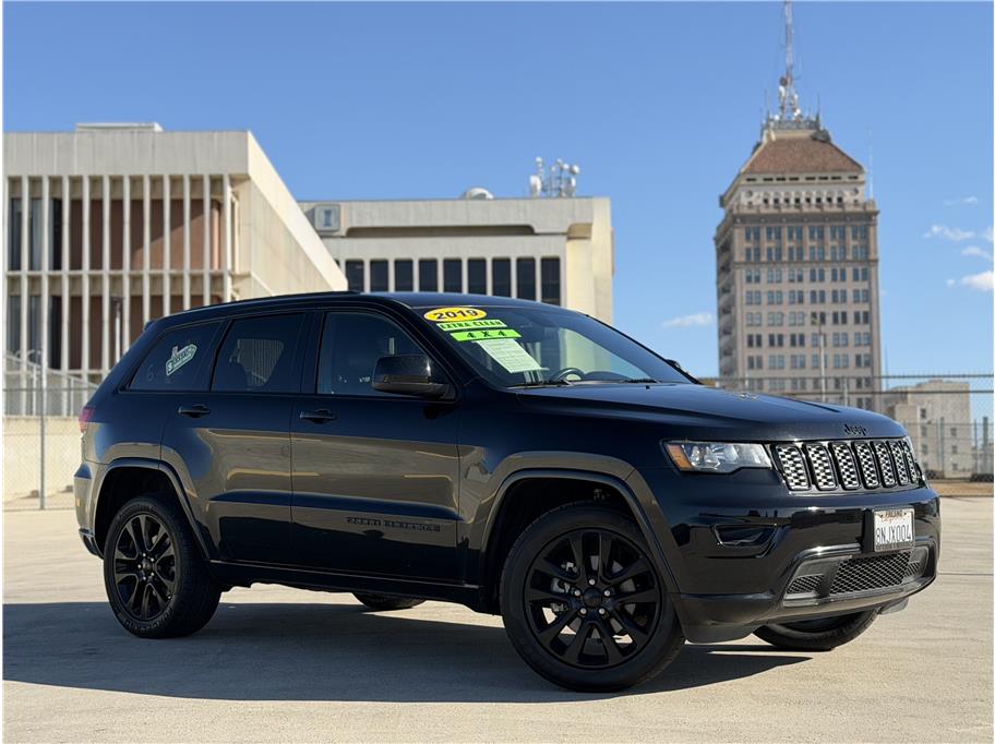 2019 Jeep Grand Cherokee from Option 1 Motors