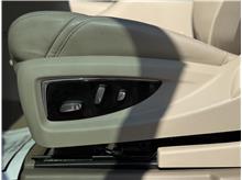 Vehicle Thumb #15