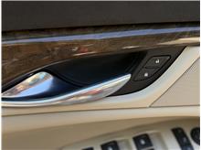 Vehicle Thumb #18