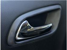 Vehicle Thumb #11