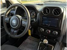 Vehicle Thumb #19
