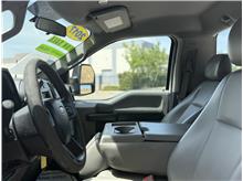 Vehicle Thumb #12