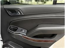 Vehicle Thumb #23