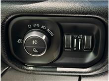 Vehicle Thumb #27