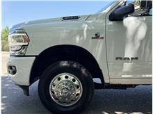 Vehicle Thumb #7