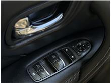 Vehicle Thumb #9