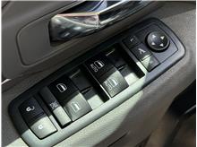 Vehicle Thumb #7