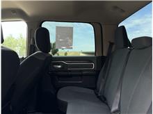 Vehicle Thumb #18