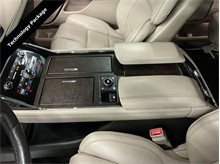 Vehicle Thumb #35