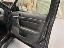 Vehicle Thumb #13