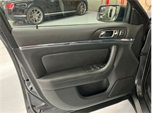 Vehicle Thumb #18
