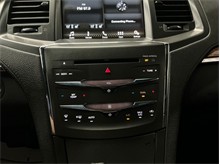 Vehicle Thumb #26
