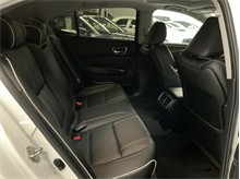Vehicle Thumb #15