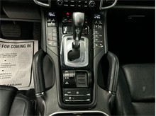 Vehicle Thumb #27