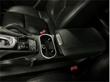 Vehicle Thumb #28