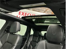 Vehicle Thumb #30