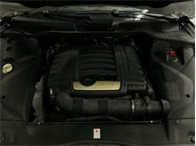 Vehicle Thumb #32