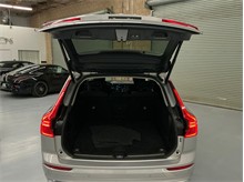 Vehicle Thumb #17