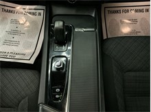 Vehicle Thumb #29