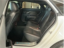 Vehicle Thumb #18