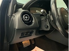 Vehicle Thumb #21