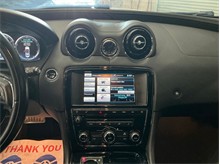 Vehicle Thumb #26