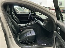 Vehicle Thumb #12