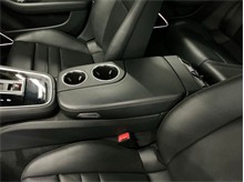 Vehicle Thumb #33