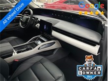Vehicle Thumb #17