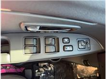Vehicle Thumb #17
