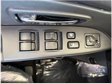 Vehicle Thumb #17