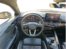 Vehicle Thumb #14