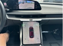 Vehicle Thumb #20