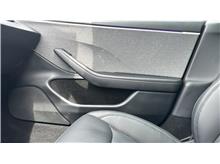 Vehicle Thumb #19