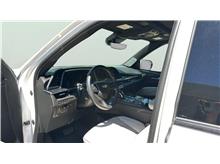 Vehicle Thumb #9